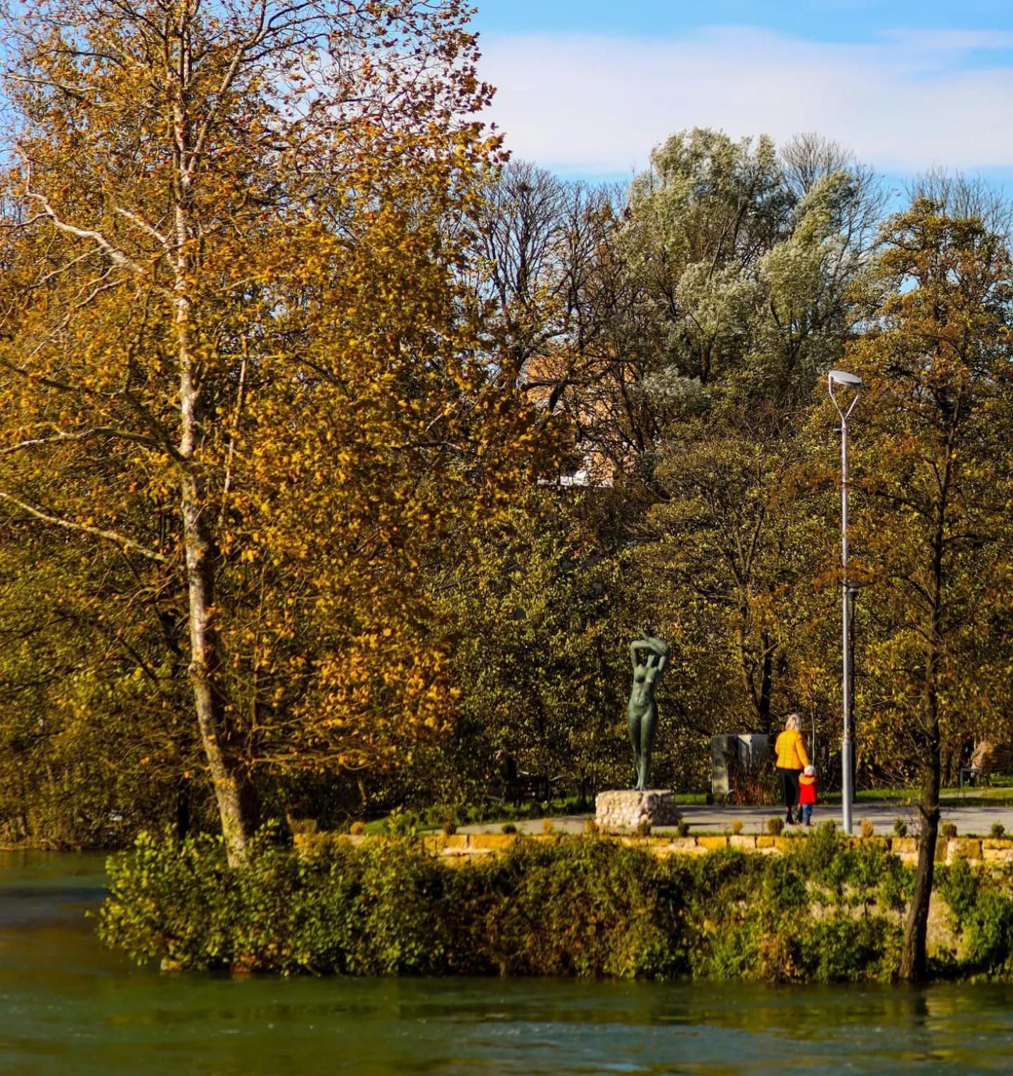 Hotel Gold Jet Bihać Dış mekan fotoğraf