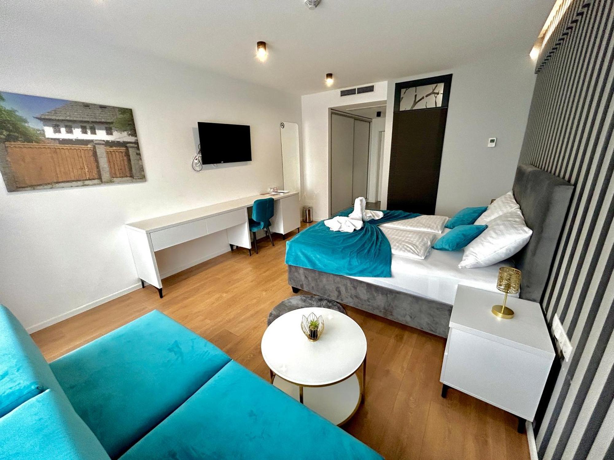 Hotel Gold Jet Bihać Dış mekan fotoğraf