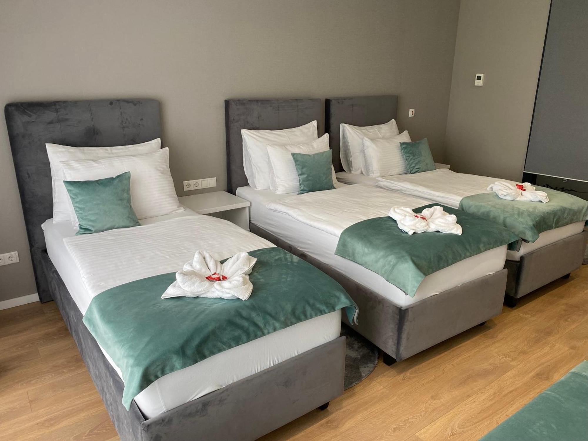 Hotel Gold Jet Bihać Dış mekan fotoğraf